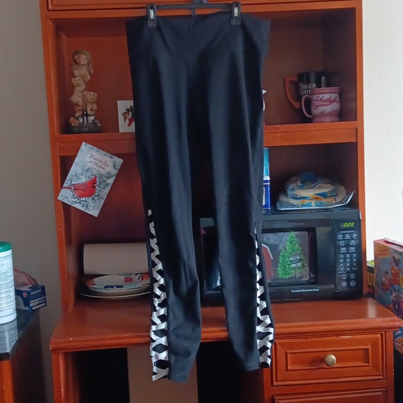 Victoria Secret Pants - Victoria Secret Sport large leggjngs